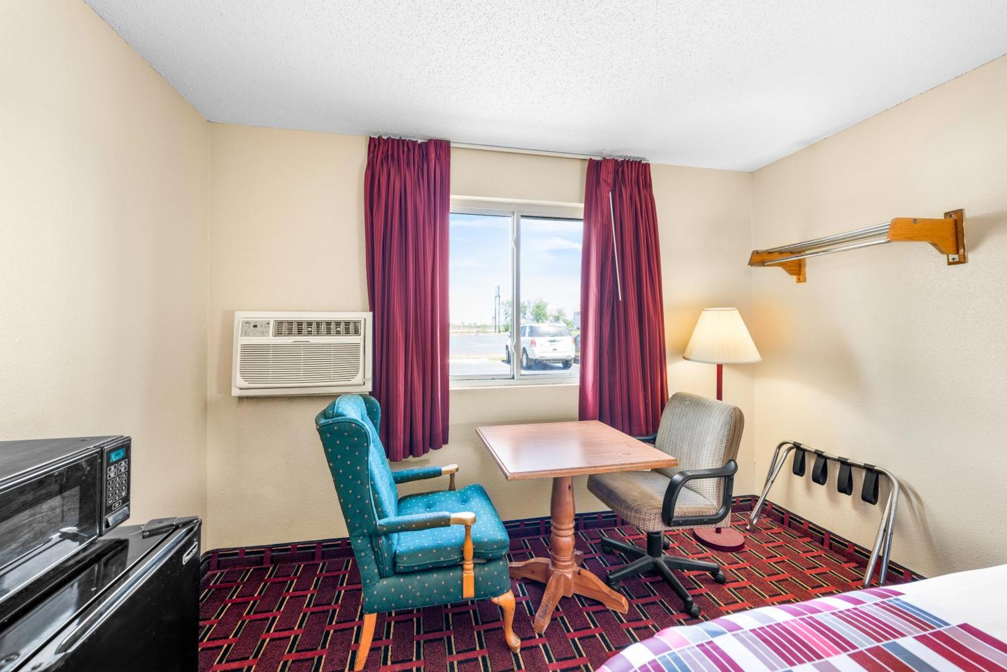 Americas Best Value Inn Decatur Εξωτερικό φωτογραφία